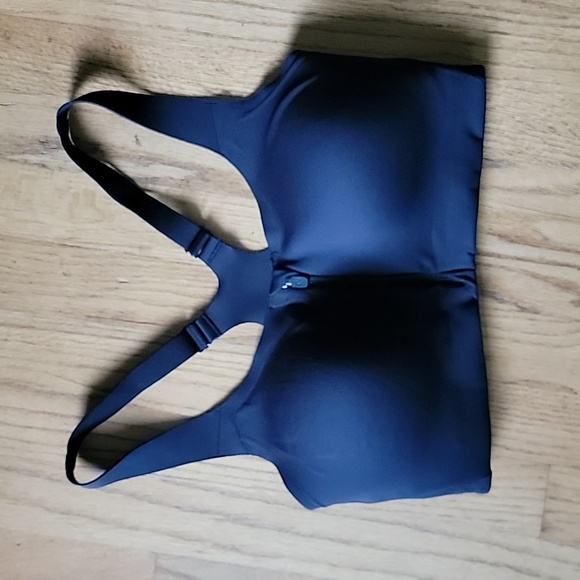 Lululemon Take Power Bra - 34DD Black - Picture 3 of 7